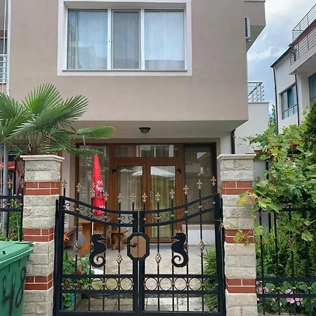 Desi House 302b Cozy Studio Apartment Nesebar